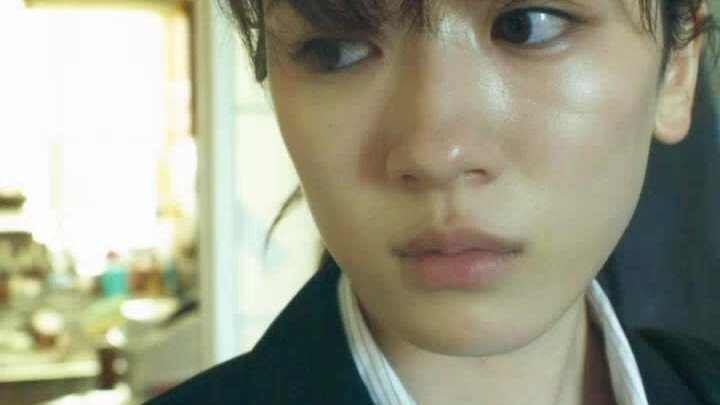 “มีชีวิตอยู่”