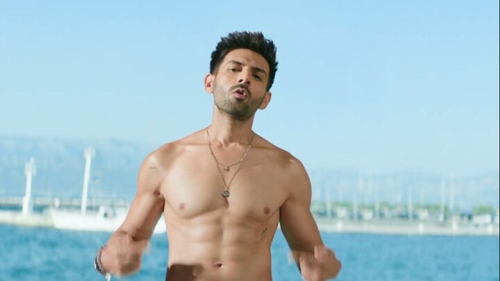 Tu Meri Main Tera Main Tera Tu Meri (2025) Hin 720p WEBRip x265 AAC ESub