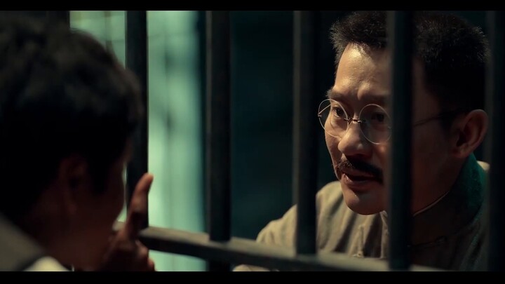 Video vi mô về tư tưởng và chính trị - hiển thị đa chiều