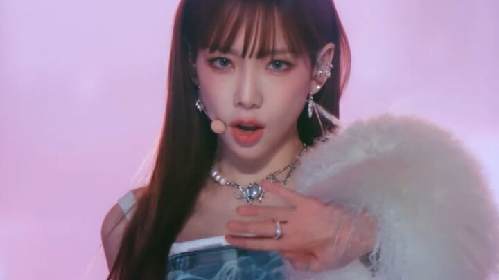 Kim Taeyeon INVU 2023 Family Concert HD Stage
