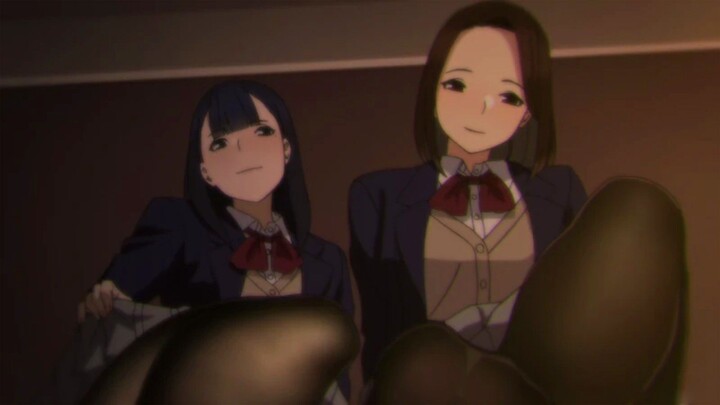 Anime ini hanya ada paha dan stocking🥵💕