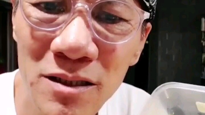 Kalau makan durian buatan Wang Lei terus malas-malasan, apakah akan tumbuh duri?