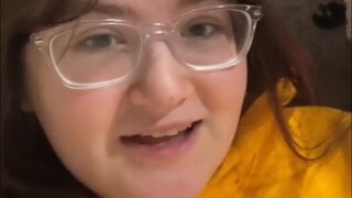 小姐姐患精神疾病住院治疗时，迷上了折纸星星，一不小心居然折了这么多