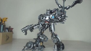 If the official version is completed, will there be these? Transformers NA Movie Soundwave