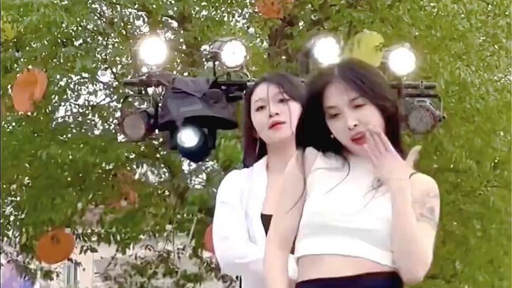 [Carrot] Wearing high heels and performing shaking on the slope | EXID-DDD's 10th anniversary cover 