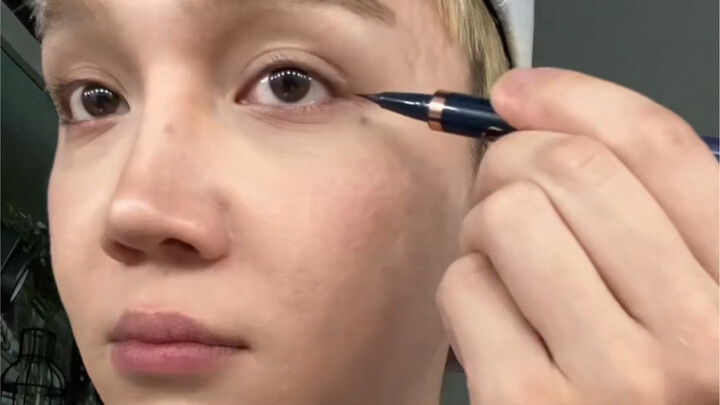 Sao người nước ngoài đều bắt đầu trượt 123 rồi hahaha