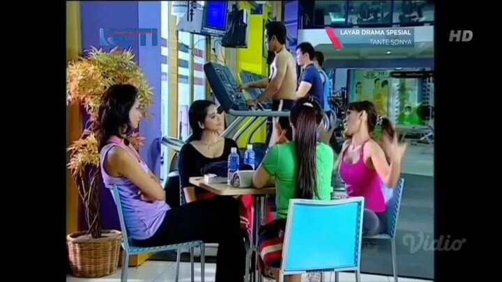 FTV Megasinema Tante Sonya (2013) TVrips RCTI