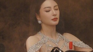 Dukungan Zhang Yuqi terhadap mesin jahit sungguh konyol hahahaha