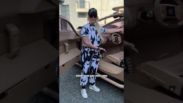 世界上唯一的越野迈巴赫，土豪金配色太炫酷了！