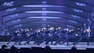 抱着《提高一分 干倒千人》的决心试图将队友跳倒