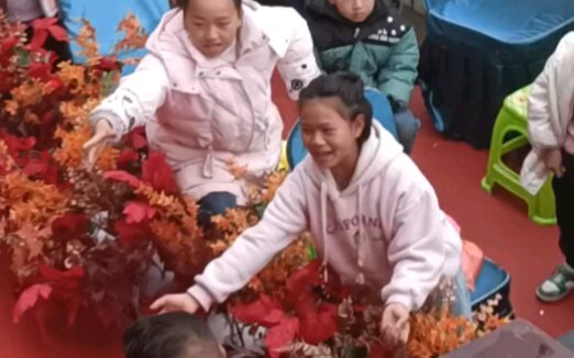 Hai cô gái: Giờ thì tôi thực sự tan nát cõi lòng!!