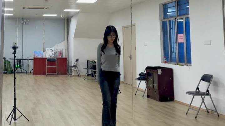 Phiên bản đơn giản của "Gửi trăng" phù hợp cho mọi loại biểu diễn