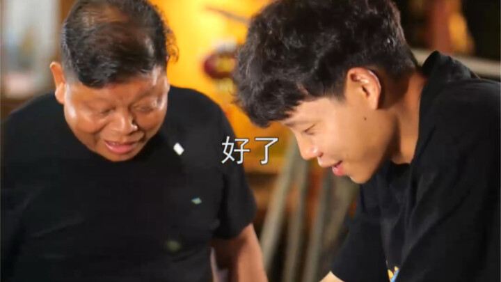 Musim panas ini wajib wujudkan kebebasan menikmati “cakar ayam tanpa tulang rasa lemon” sekali! Sege