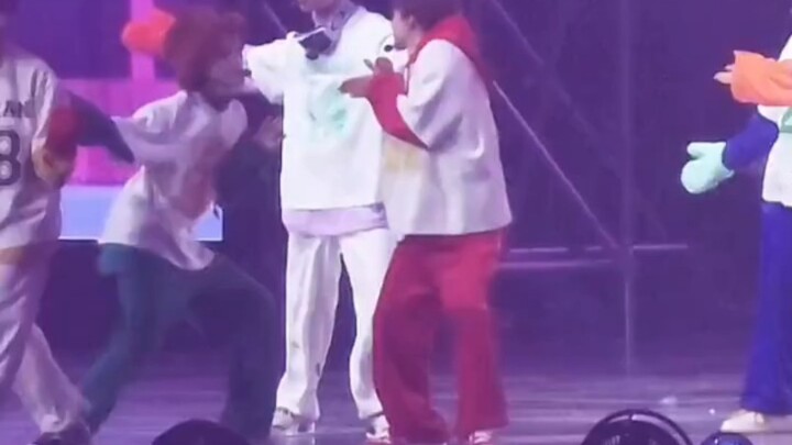 ห้ามโตนะ! ทำเพื่อฉันเถอะ 🥹 เด็กน้อยพวกนี้กำลังทำอะไรกันอยู่เนี่ย?! วันนี้ก็แอ๊บแบ๊วใสๆ กับเอไอน์เหมื