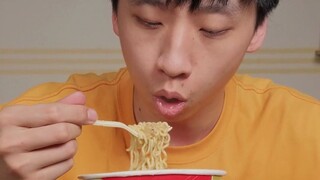 Bubur Putih dan Mie Instan