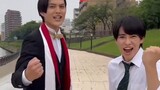 [Kamen Rider Ultra Fox x Gotcha] Hidetoshi yang berteriak Gotcha setelah terinfeksi oleh Hotarō