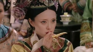 It feels like there is such a disconnect between Concubine Wan and Concubine Xi!