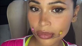 I didn’t expect that “artificial dimples” have become popular now. Is this kind of product just a wa