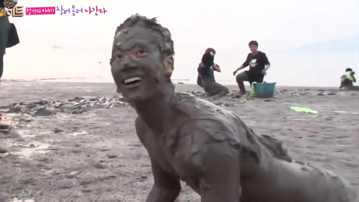 Another joke: Jackson Wang playing in the mud
