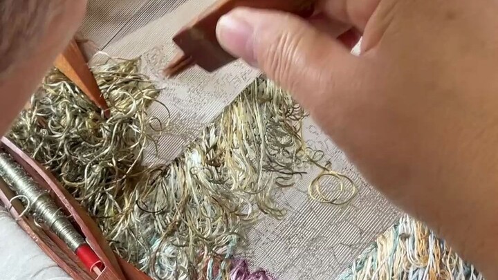 Nishijin-ori and Keshi Silk Textiles