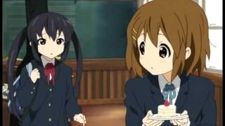 K-on! Azusa is Full of Cuteness