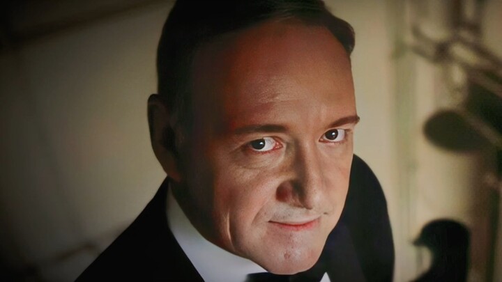 ไม่มีใครในโลกที่จะทำลายกำแพงที่สี่ได้เป็นธรรมชาติเท่าสไปซีย์อีกแล้ว