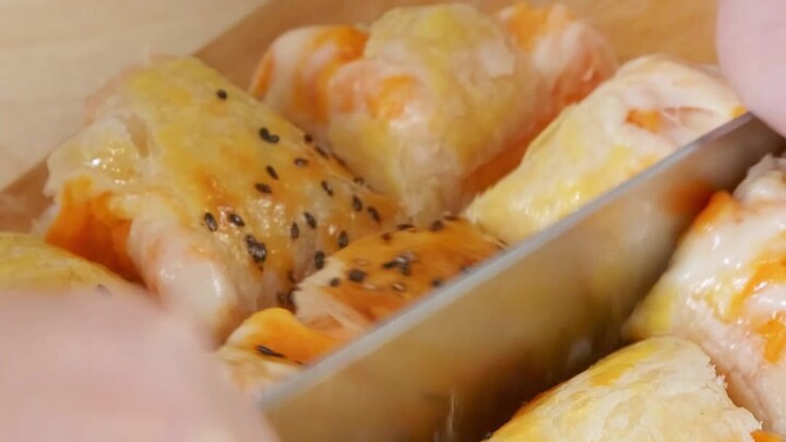 Đây chắc chắn là cách ăn khoai lang hạnh phúc! Tin rằng ai cũng sẽ không nỡ từ chối nó