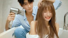 He said that he couldn't hold back his kissing scene with her, it was like a flood... They were too