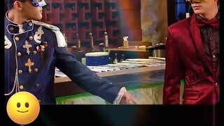 这段就算狗路过了，都得停下来看