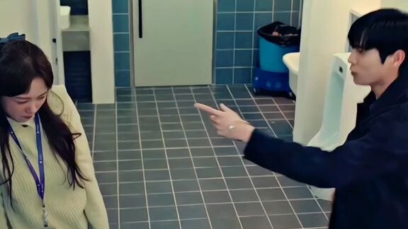HELP THIS KDRAMA IS SO FUNNY😭HE WANT TO SHOW HIS !