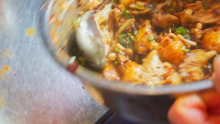 Di Guiyang, sehari makan 16 kali kentang