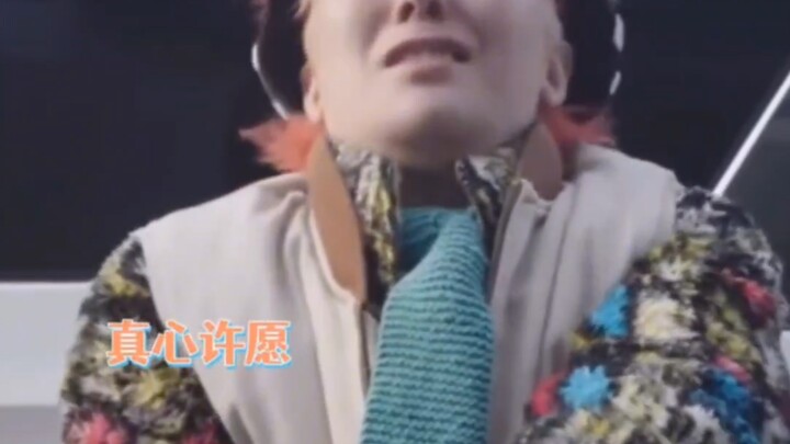 Mọi người hãy tha cho G-Dragon đi, cứ thế này thì anh ấy sắp thành “Trần Học Đông của làng giải trí 