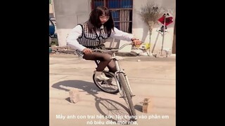 Vừa Đánh Trống Vừa La Làng | Review Cuộc Sống Và Con Người | Kênh Hài Hước TV