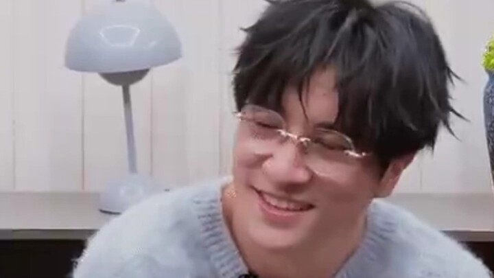 เซวียจือเฉียน: เพลงของผมร้องยากขนาดนั้นเลยเหรอ? ครั้งแรกที่เห็นคนดูทั้งฮอลล์ร้องเพี้ยนพร้อมกัน