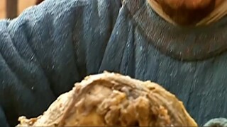 Pria ini ternyata langsung jatuh cinta pada daging domba Turki saat mencobanya untuk pertama kalinya