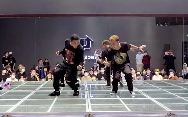 ทริปสอนของ Genius ที่ปักกิ่ง: souldance & locking