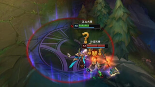 玩天使，门牙被打歪了