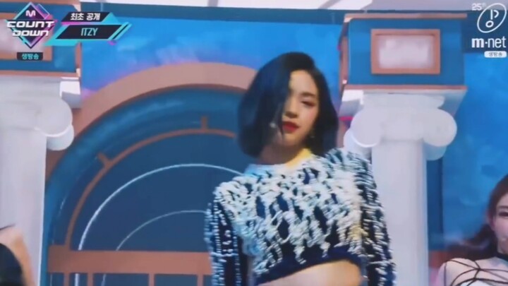 Idols Doing Ryujin's Iconic Shoulder Dance | (G)I-DLE, TWICE, NCT