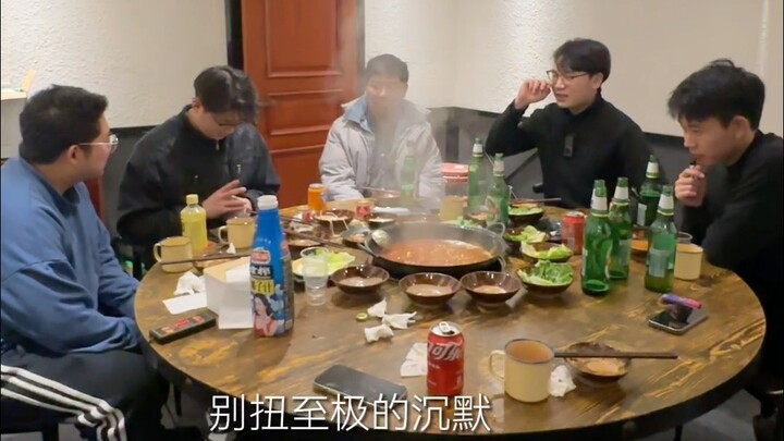“Những người bạn thuở nhỏ dường như đã ngày càng xa nhau mất rồi”