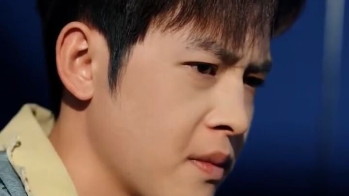 ชายหนุ่มผู้ยากจนบังเอิญปลุกเนตรเทพมองทะลุ กวาดล้างชนชั้นสูง