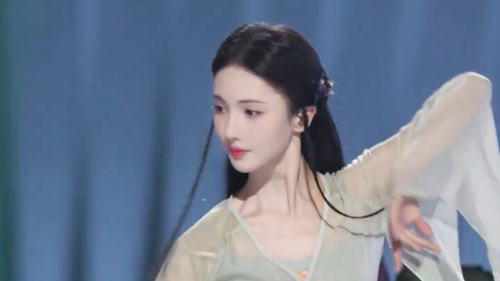 นี่คือจินเฉินเหรอ? ทำไมไม่เหมือนกับที่ฉันจำได้เลย