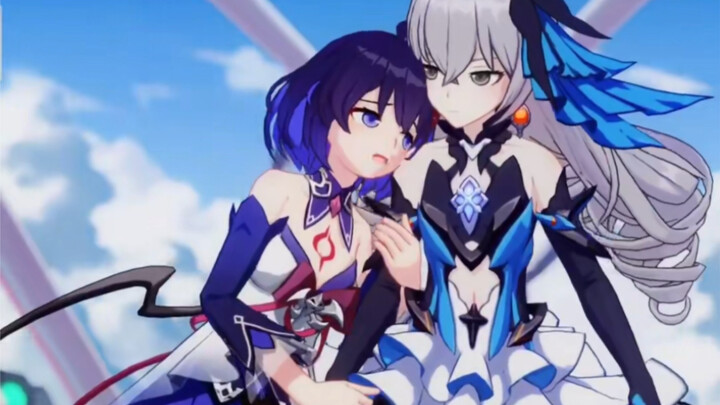 Hình ảnh Hilde và Bronya thời xưa đối đầu với Hilde và Bronya hiện tại