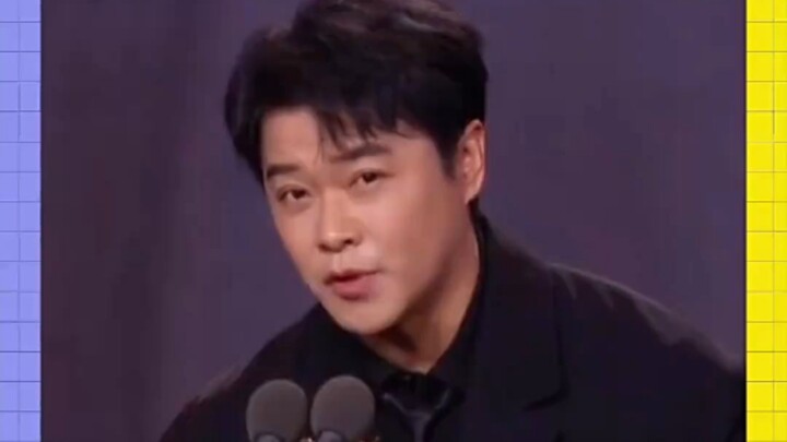 Đã bắt đầu có mùi tự vui với chính mình rồi.