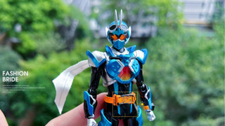 自改假面骑士哥查德展示