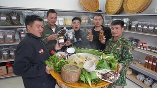 NẤU MĂNG CHUA CẢ ĐÀN GÀ | Nhịp Sống Tây Bắc