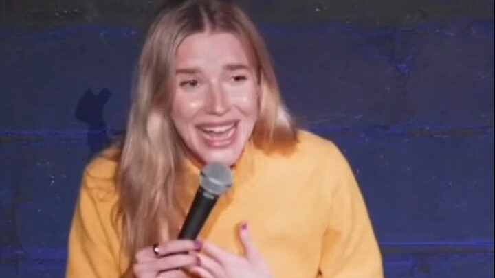 【สีส้มสดใส】ผู้ชมที่เป็นเลสเบี้ยนแบ่งปันประสบการณ์สุดเพี้ยนของเธอ