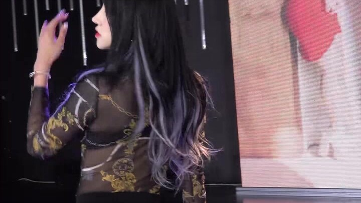 210630 Girl Crush Taeri Thái Lợi quay trực tiếp chất lượng cao