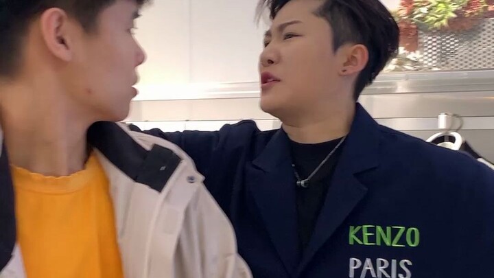 คราวนี้พี่สาวตัวสูง 1.9 เมตรก็เจอคู่แข่งสักที!