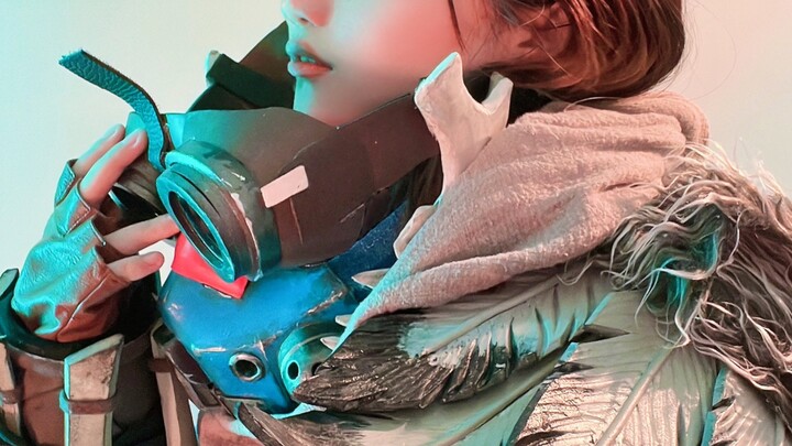 【Apex】What’s Under the Dog’s Mask? Bloodhound Cosplay
