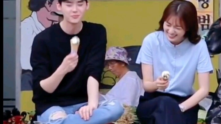 Hilarious—Lee Jong-suk clocked Sister Hyo-joo with a headbutt. [No wonder he’s Lee Jong-suk!] How is